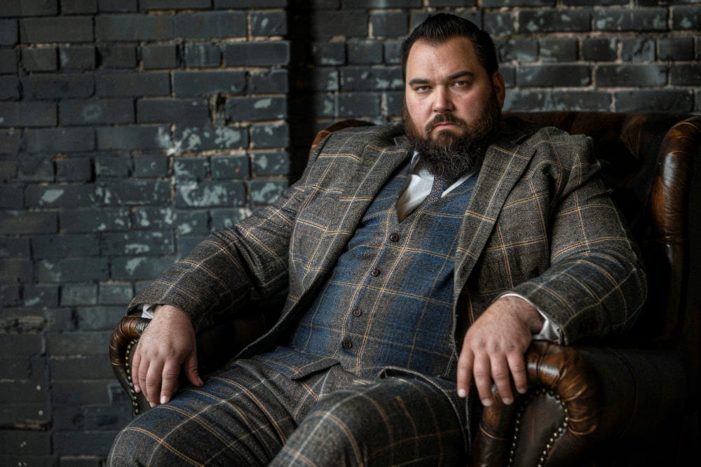 The Best Fabrics for Plus-Size Men in Dubai's Heat - Big Boyz Collections